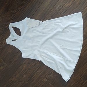 Athleta Levitate Dress. Size XL. White color.